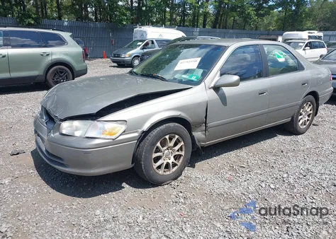 2001 Toyota Camry Le V6 z USA, uszkodzony, nr VIN JT2BF22K610332021